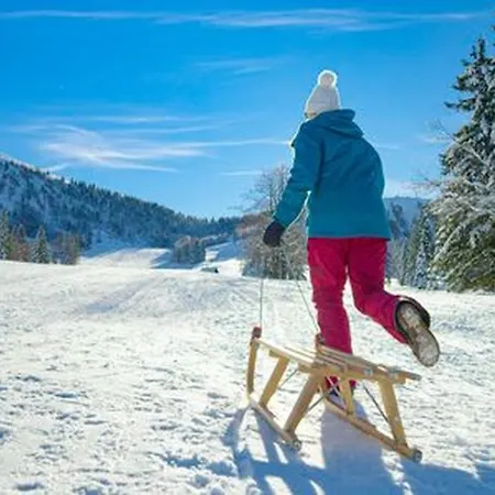 The Blueberry With Whirlpool Hotel *